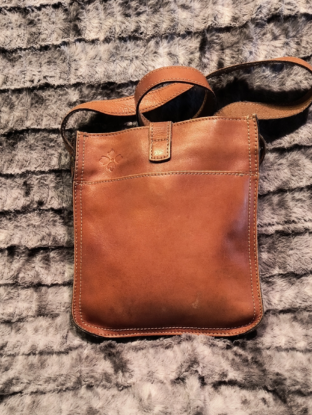 Patricia Nash Leather Crossbody Bag with Map Print Womans - Picture 3 of 5
